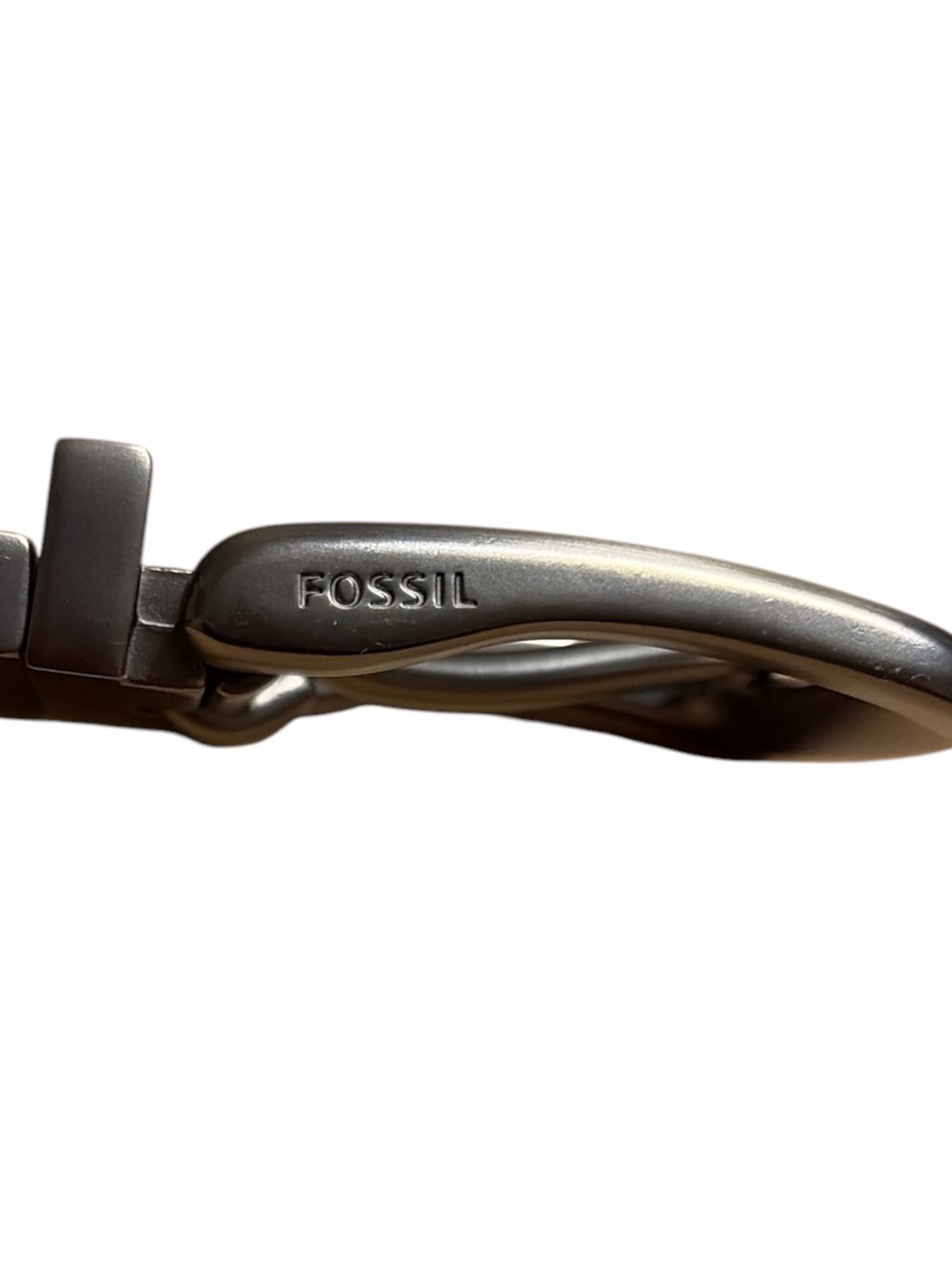 Fossil Reversible Brown & Black Leather Belt with Brushed Metal Buckle - Picture 3 of 5